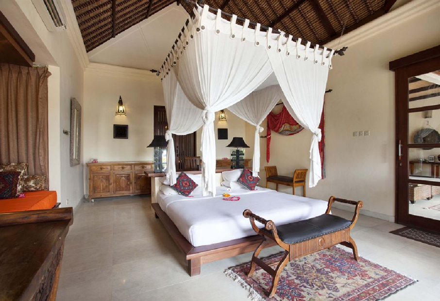 bed-room-of-amertha-bali-villas-pemutaran